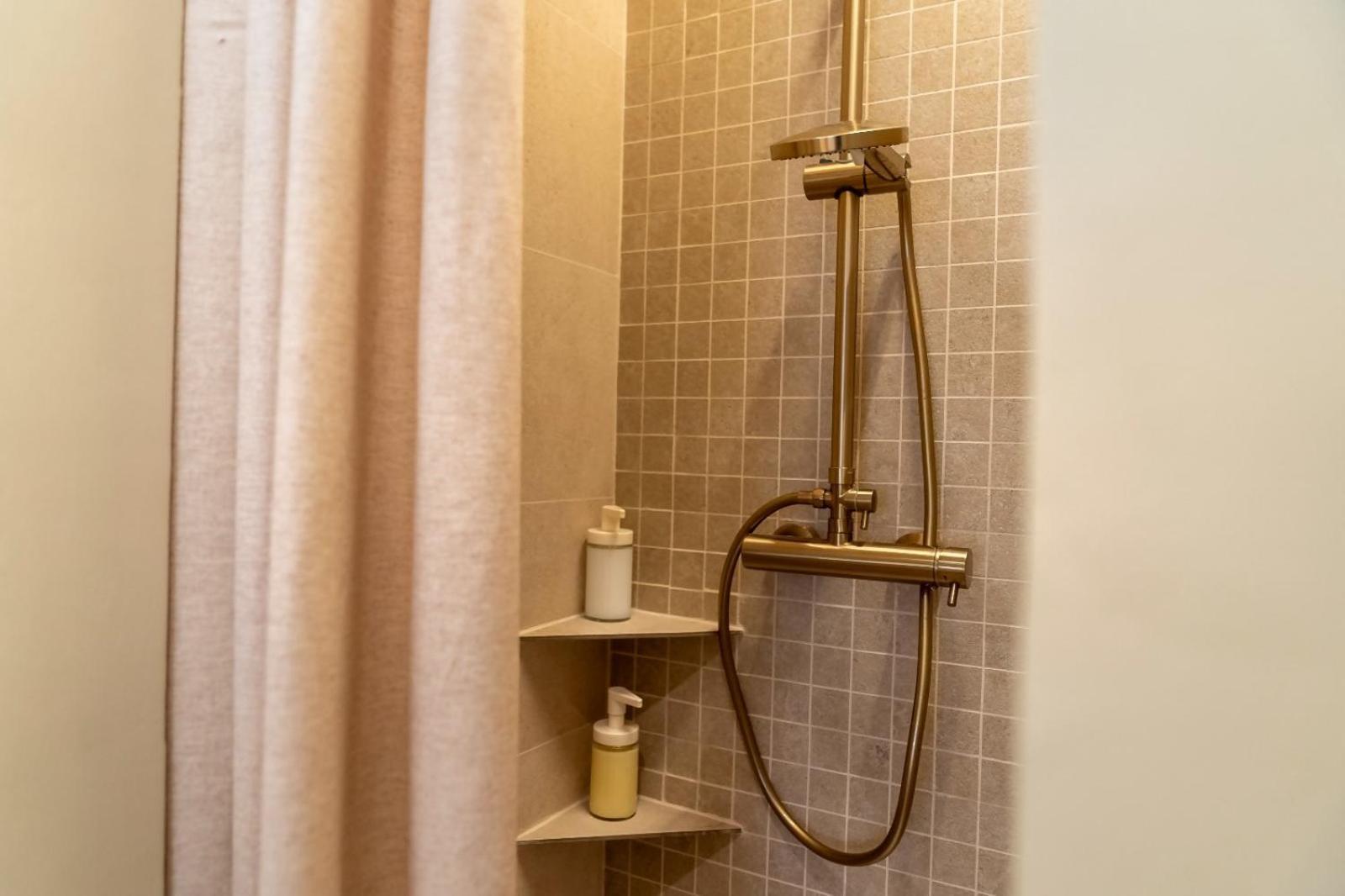 Mina Nai Apartment 费罗尔 外观 照片